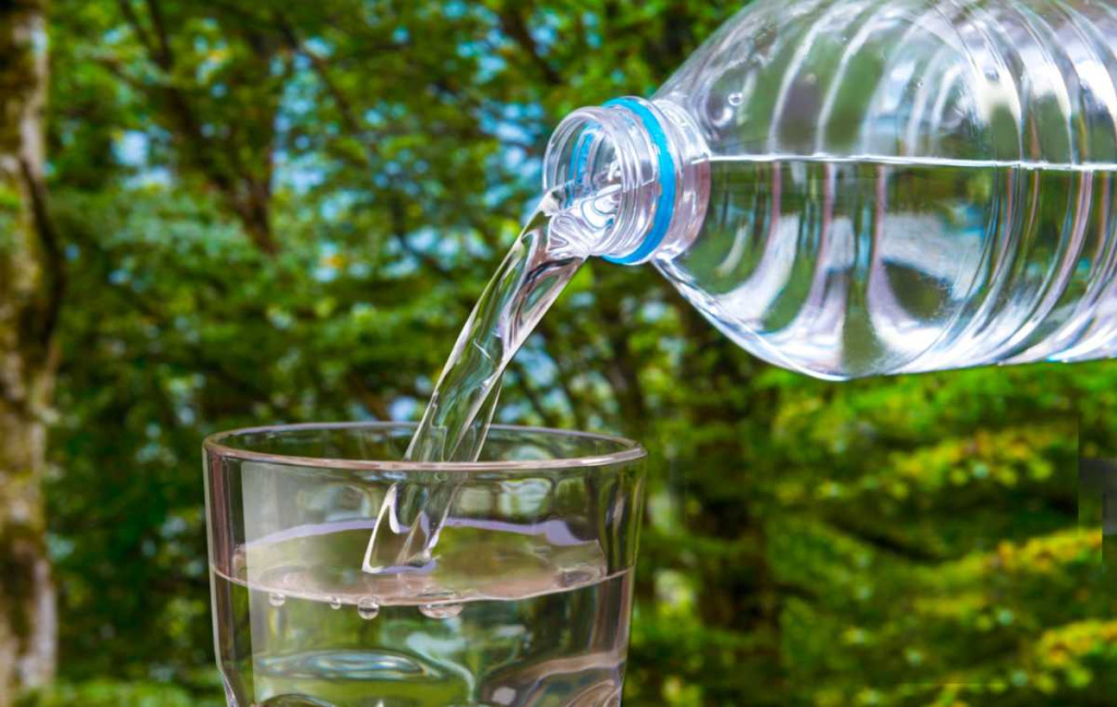 питьевая вода жара.jpg